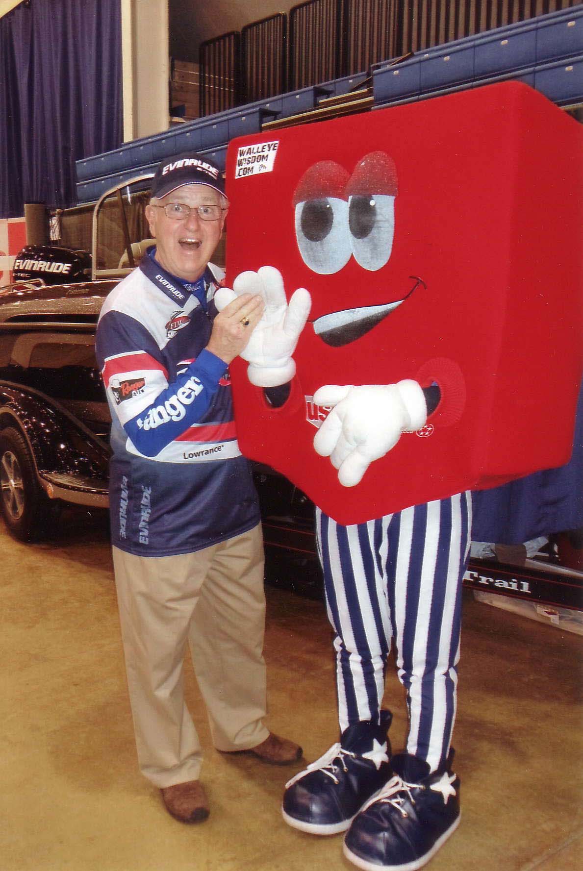 Gary and US Bank mascot